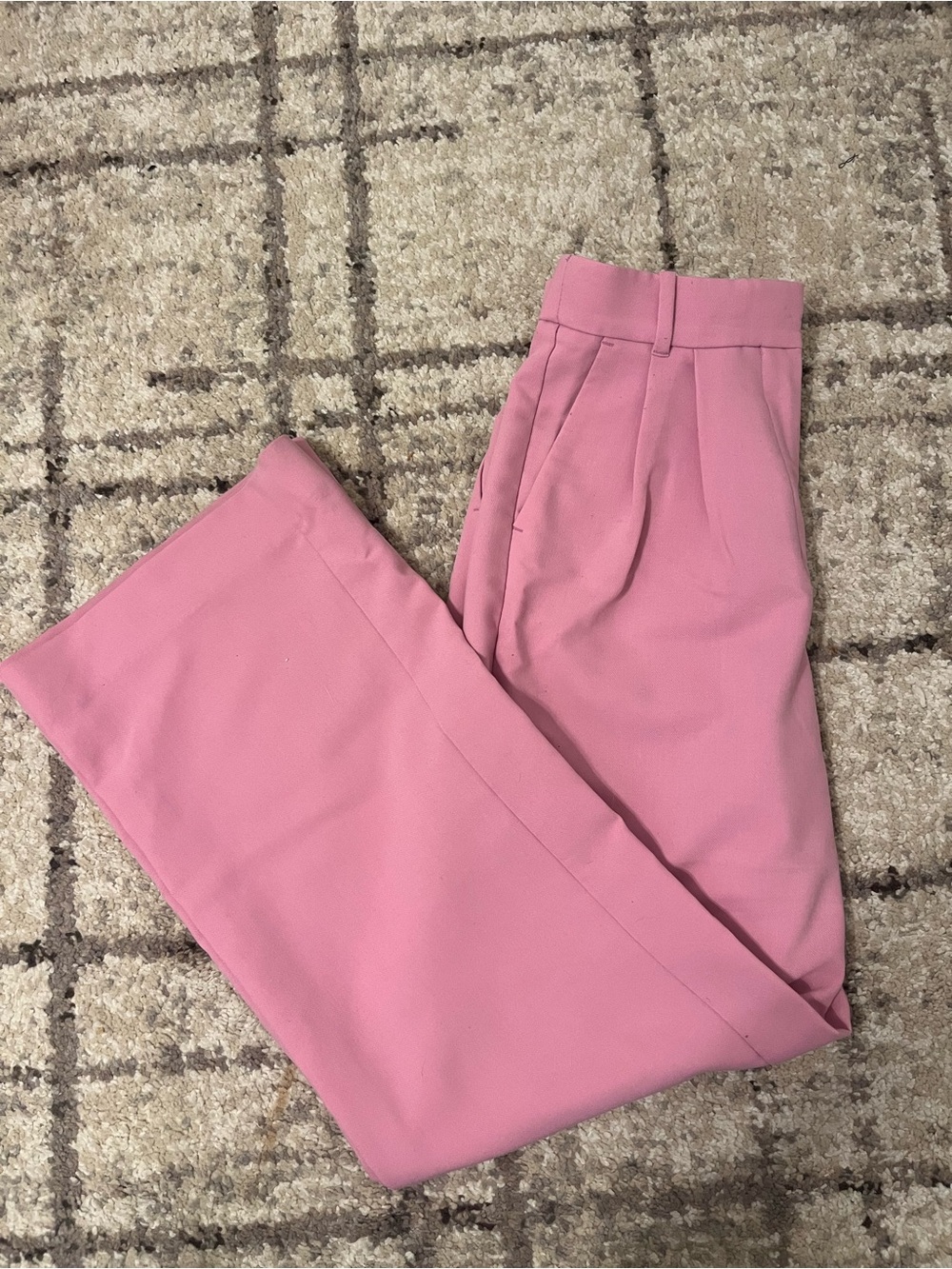 A&F Sloane pants 
High-Waist Pink Tailored Wide-Leg Pants